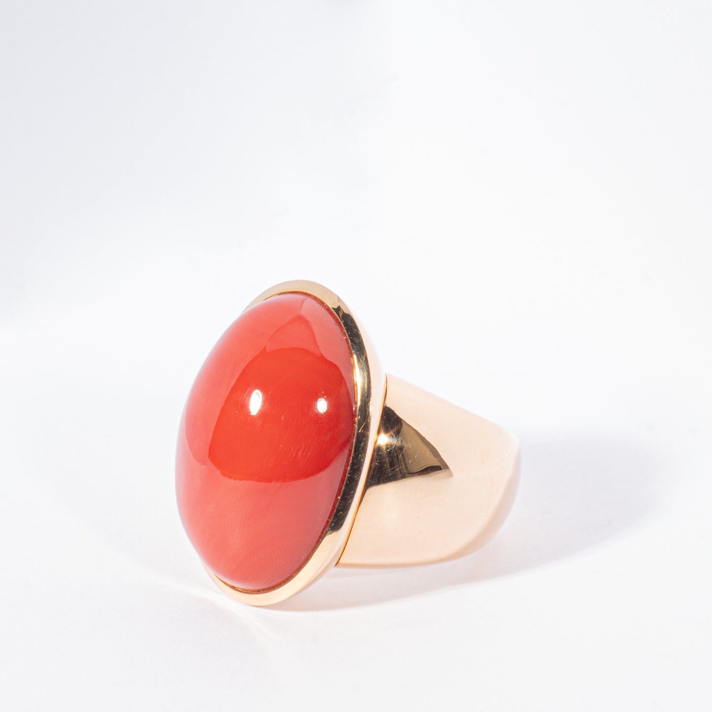 Korallencabochonring