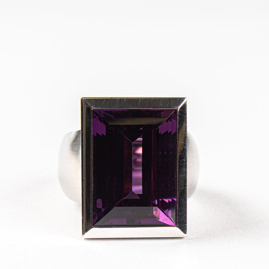 Amethystring